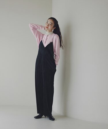 ベロアオールインワン