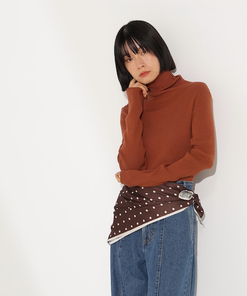 ベーシックタートルネックニット