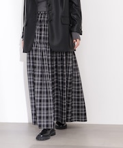チェックティアードスカート