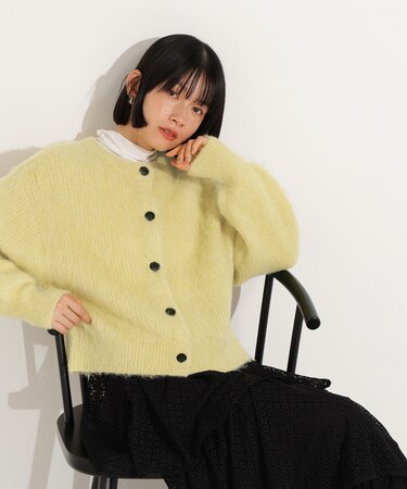 クルーネックフェザーカーディガン