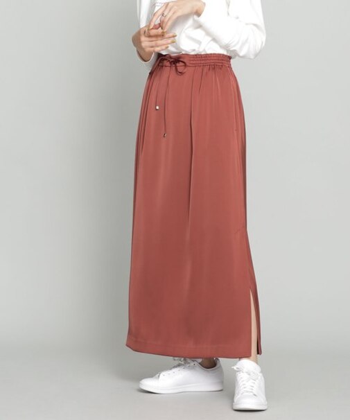 サテンスリットイージーロングスカート