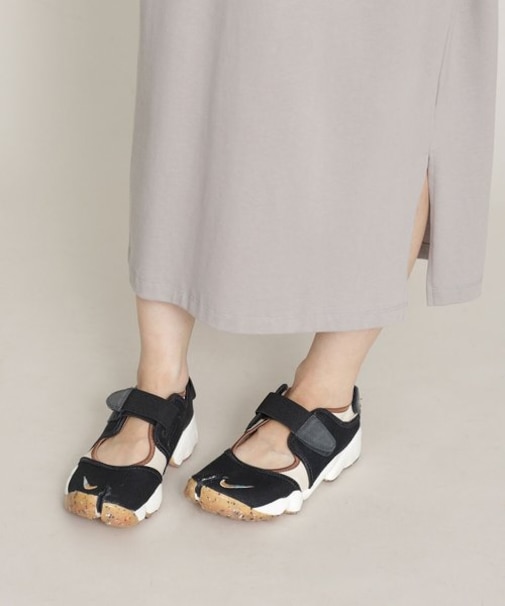 Nike／ナイキ エアリフト