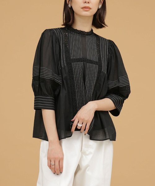 LB.03／配色ピンタックレース切り替えブラウス｜ナノ・ユニバースの