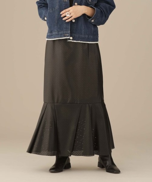 LB.03／パンチングレザースカート