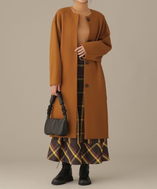 LB.03／BELLANDIノーカラーエッグコート