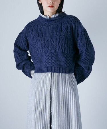 LB.04／クロップドケーブルニットトップス