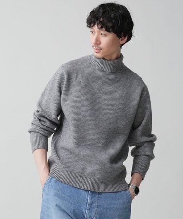 LB.04／畔編タートルネックニット