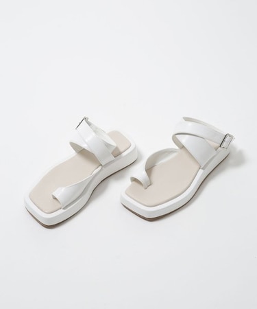 LB.03/クロスストラップサンダル