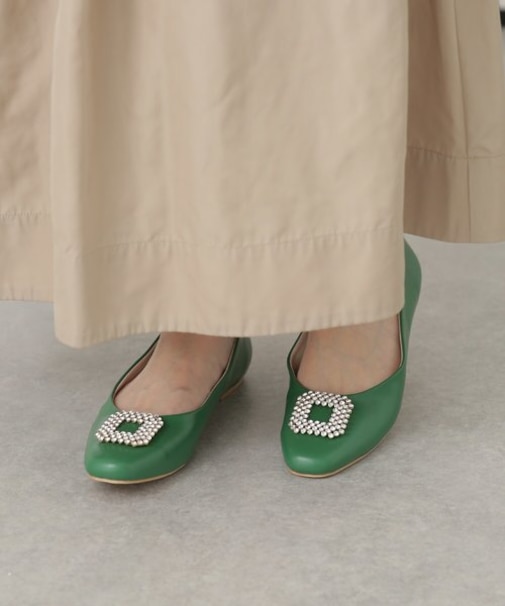 LB.04／ビジューモチーフパンプス