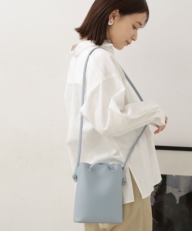 LB.04／スクエアミニショルダー