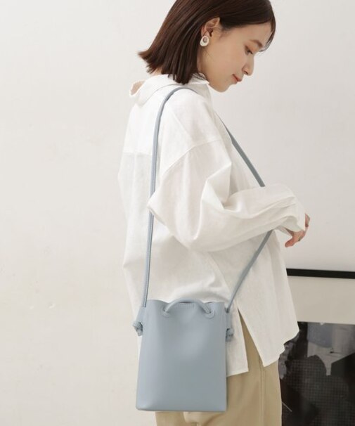 LB.04／スクエアミニショルダー