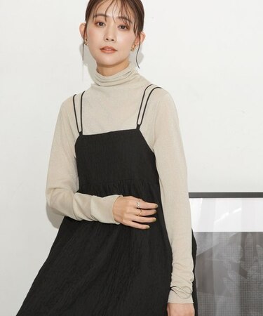 ラメシアータートルカットトップス