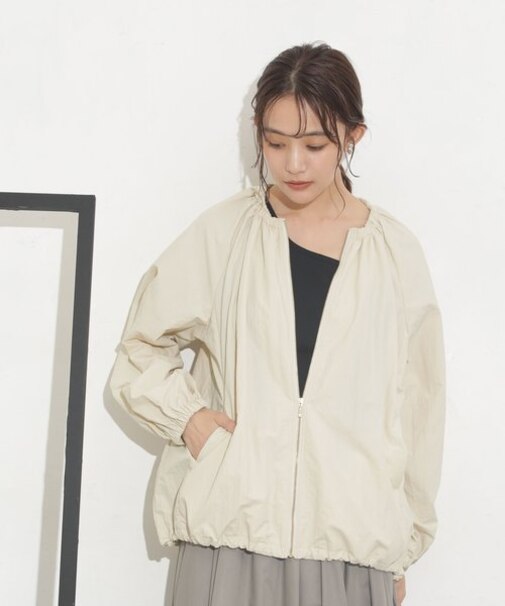 撥水ギャザーブルゾン