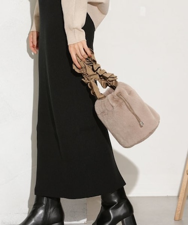 フリルハンドルフェイクファーバッグ