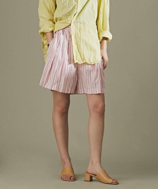 クリンクルストライプ　イージーショートパンツ