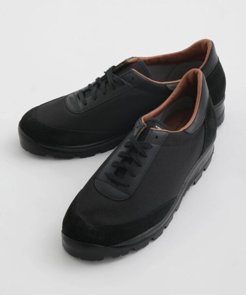 REPRODUCTION OF FOUND／CANADIAN MILITARY TRAINER