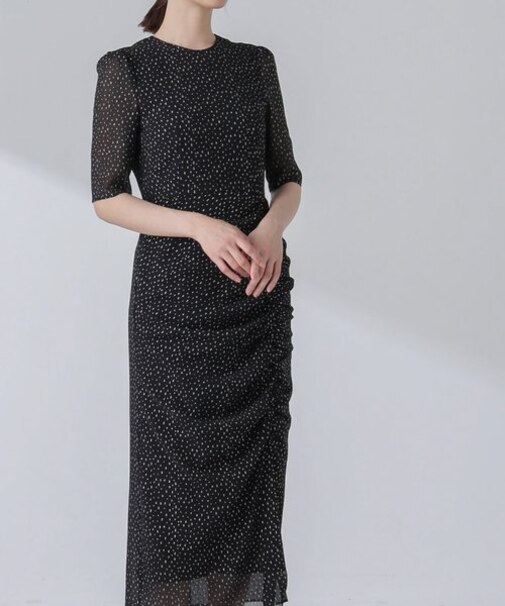 kaene／ラメドビースリットドレス