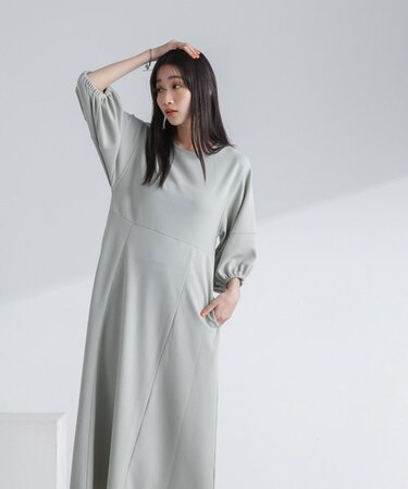 ランタンスリーブカットジョーゼットワンピース