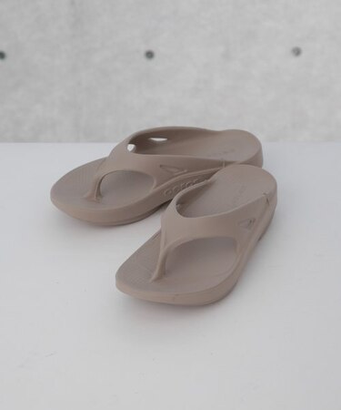 OOFOS／Ooriginal－Nomad