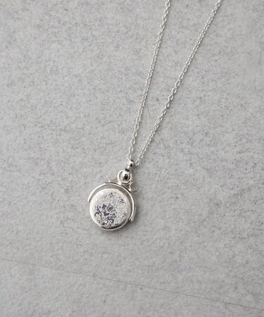 on the sunny side of the street／Rotating Fob Seal Necklace