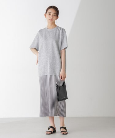 サテンプリーツドッキングワンピース