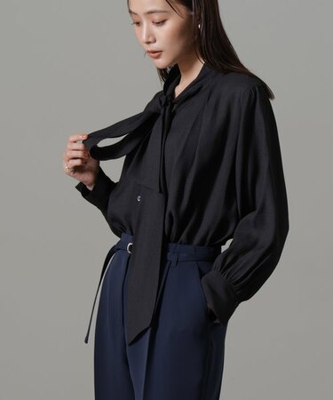 リンクルドビーリボンタイブラウス