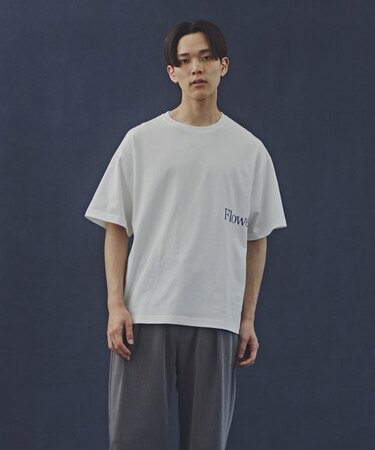 「Commonuse」ヴィンテージライク Flowers Tシャツ