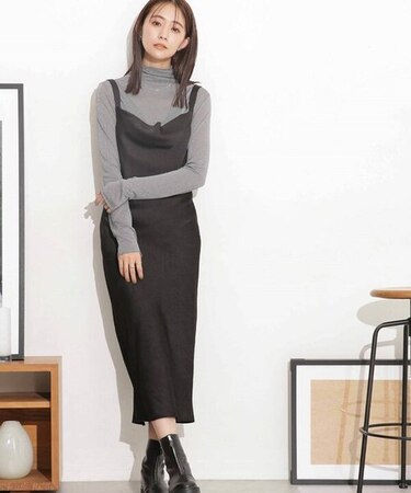 BAUM UND PFERDGARTEN／AGAMORA Crinkle Satinワンピース