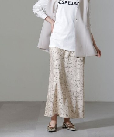 ドットプリントサテンバイアススカート