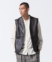 ｢ASSEMBLANC｣ラムナッパレザージレ