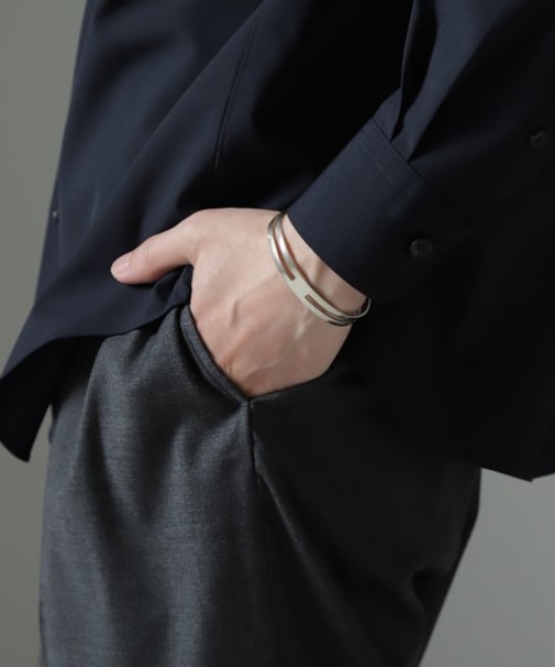 「NU jewelry」ジャーマンシルバースルーバングル