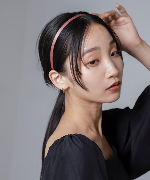 サテンカチューシャ