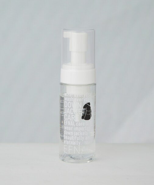 ダウンジャケット専用 水のいらない泡洗剤