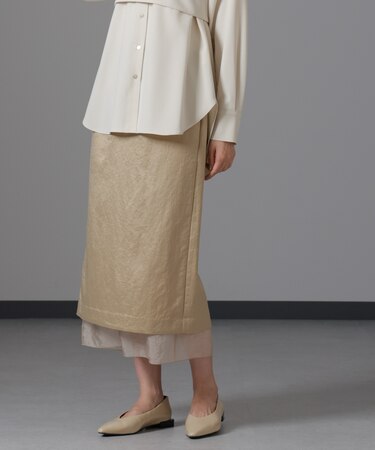 レザーライクサテンスカート