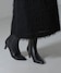 ブラック