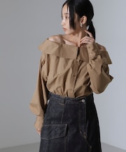 オフショルダーデザインシャツ