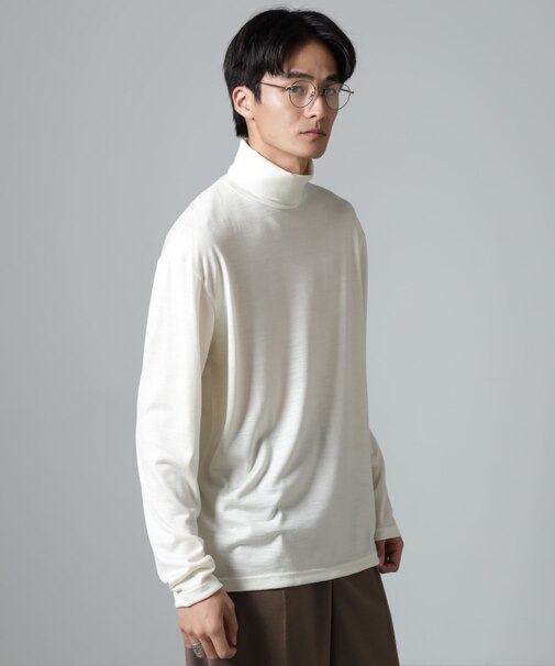 「100%ウォッシャブルウール」タートルネック