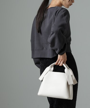 WEB限定／アウトハンドルデザイントートバッグ