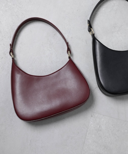 AULENTTI／2WAY レザーショルダーバッグ
