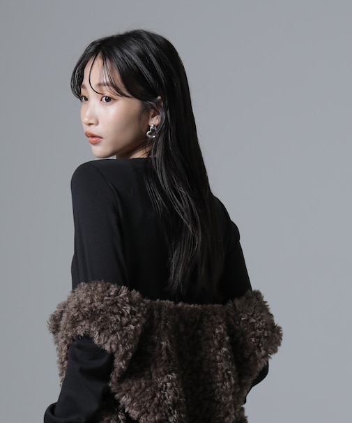 ジンジャー吸湿発熱抗菌防臭クルーネックカットソー