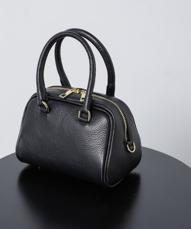 AULENTTI／2WAY レザーボストンバッグ