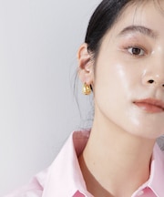 スクエアオーバルピアス