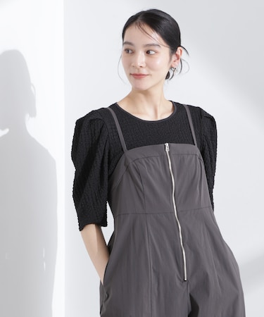シャーリングタックスリーブトップス