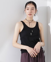 ストレッチポンチカップ付きバックオープンタンクトップ