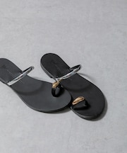 NICOLAS LAINAS／別注 メタルパーツ フラットサンダル