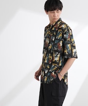 アート柄シャツ 半袖