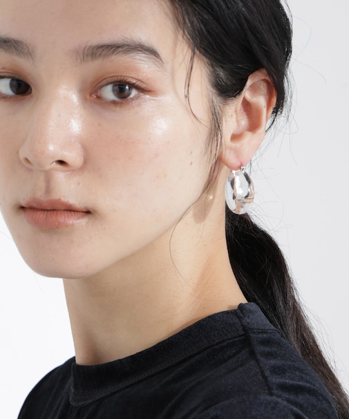 ラウンドフォルムクリアピアス