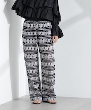 Sara mallika／COTTON BORDER LACE PANTS