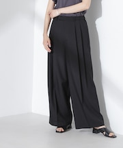 ツータックパンツ