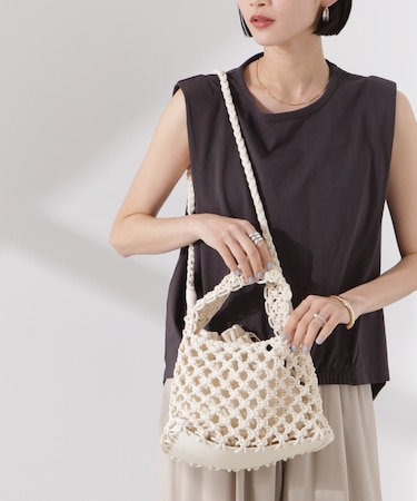 マクラメ編みショルダーバッグ